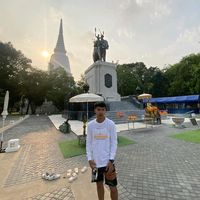 suttichai_23