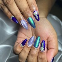 mwcnails