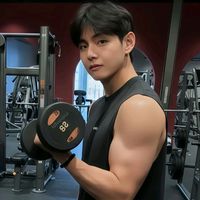 kim_azka30