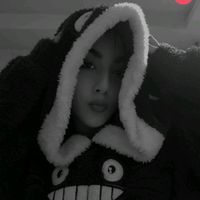 melina_650_dark