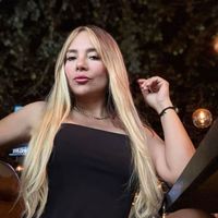 janniecasta