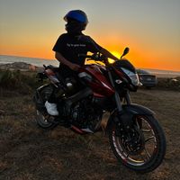 biker.noel.ns200