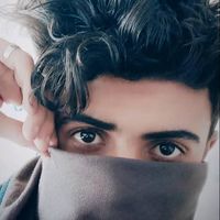 طيحي على رأس المنافق وقطه