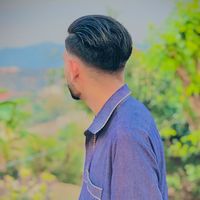 tahirshah_560