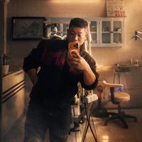 nhạc nền - Hoà curshed