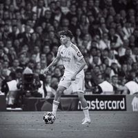 ro_yal83