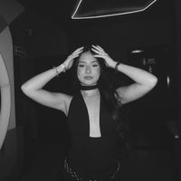 llarys_x