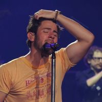 el.piojo.de.nick.jonas