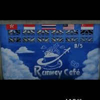 85runwaycafe