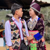 เสียงต้นฉบับ - ຫມູເດັ້ງ🐷ສຸດຫລໍ🕊✨