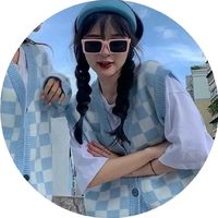 iu.......2