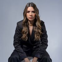 dranicolefloresa