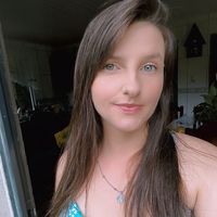 alineoleskovicz28