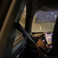 لحد يستخدم الصوت رجاء