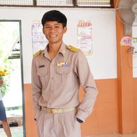 anuwatbenz2