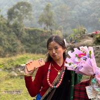 gurungsamika21
