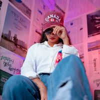 rap_lady_fire