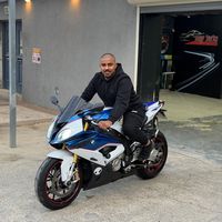 ayhamomary7050