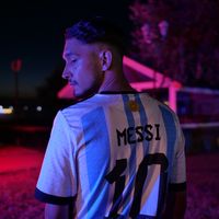 thirteen Gel Yanıma