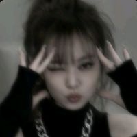 kim.jennie_1601