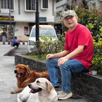 manwithdogs2
