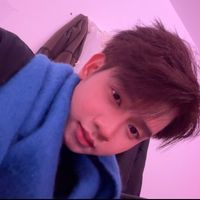 nhạc nền - nao xh doi ten:))?