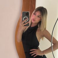 micaelaanicolll
