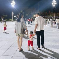 nhạc nền - Nguyễn Hoàng Lâm Quân