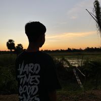ah.htet102