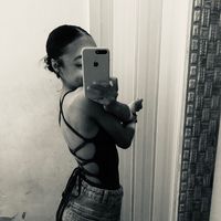 annaahzk