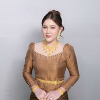 namthip11
