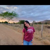 adriana_27124