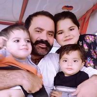 strong.father.12