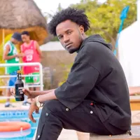 Kadency ft Moços Atrevidos Ntxatxi