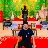 โอ้ยน้อ..