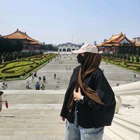 suara asli - الوَلَدُ الأَصْغَرُ