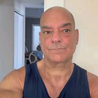 tom.laresca_cryptovice