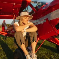 original sound - pilot_annie