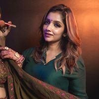 srinandhini_touch