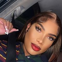 vanesssurr