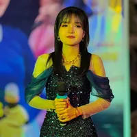 original sound - shwesinwinvocalist