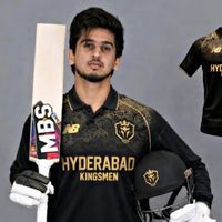 47khan232