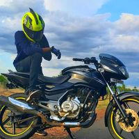 siva_storkes