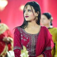 zoyaa_alvi__
