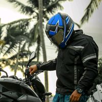 bluebee8045