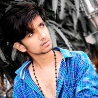 anjaan_hari