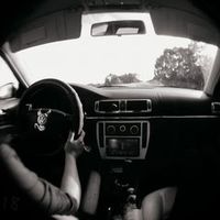 car_girl_dm