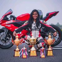 nivetha_jessica