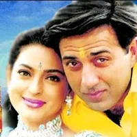 yah to nasibon ka Kam Hai Har Dil per likha Ek Naa