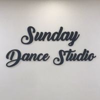 sundaydance1